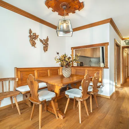 Cianderies Cozy R&r Lägenhet Cortina dʼAmpezzo